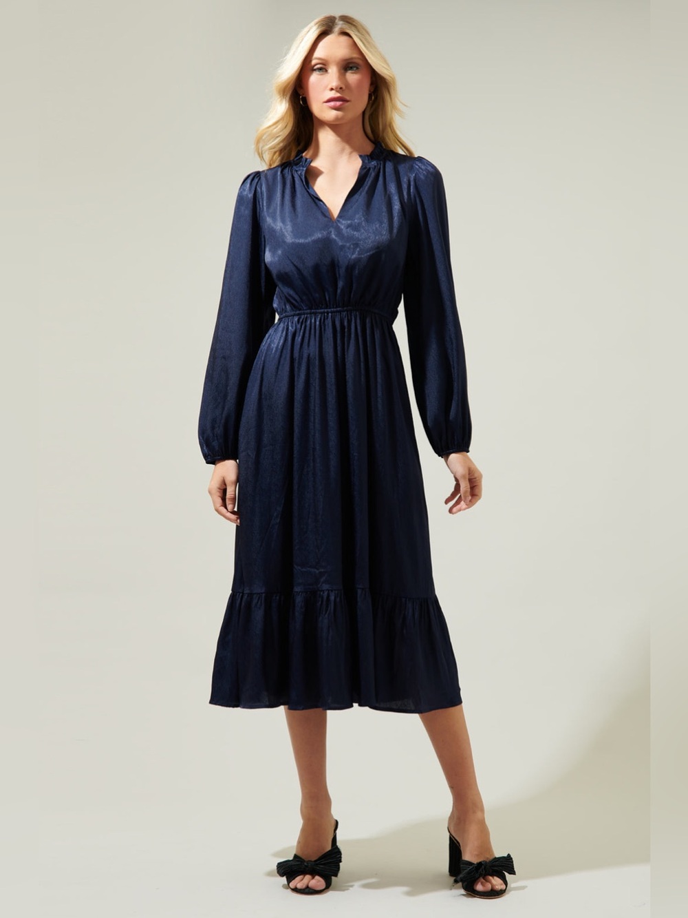 NWT Sugarlips Fabiola Split Neck Midi Dress